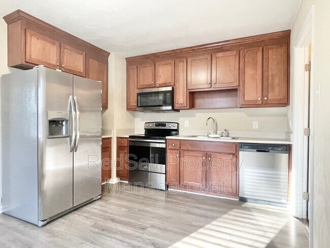 Photo - 48 W Little Back River Rd