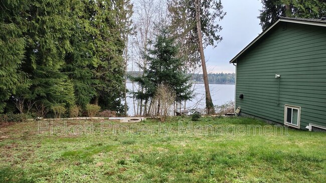 Photo - 28802 State Hwy 104