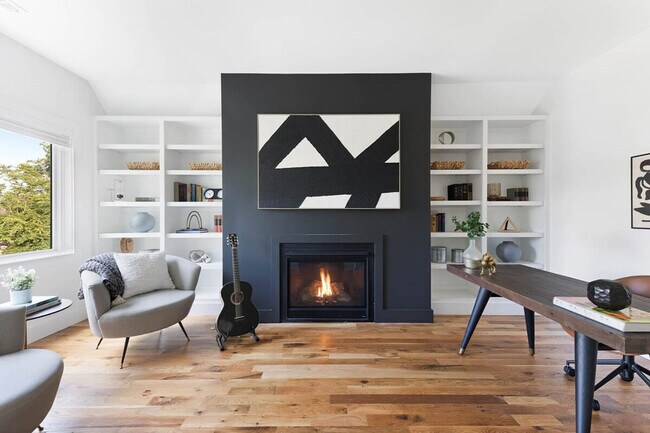 Photo - 918 11th Ave N Unit ID1043926P