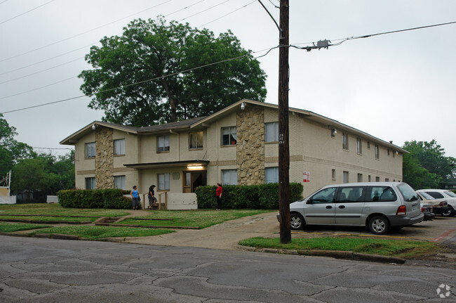 Building Photo - AN @ Peak Rental