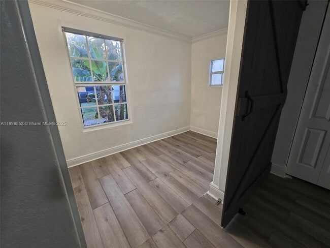 Photo - 2523 NW 32nd St Unidad 2523