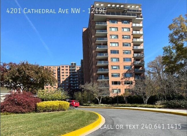 Photo - 4201 Cathedral Ave NW