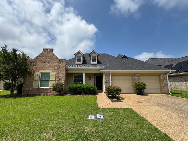 Gorgeous Updated 3 Bedroom Home - Gorgeous Updated 3 Bedroom Home