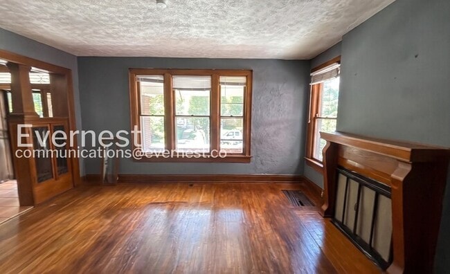 Photo - Spacious 4 Bed, 2 Bath Home with Fenced Yard and Stainless Steel Appliances | Pet Friendly | Avai...