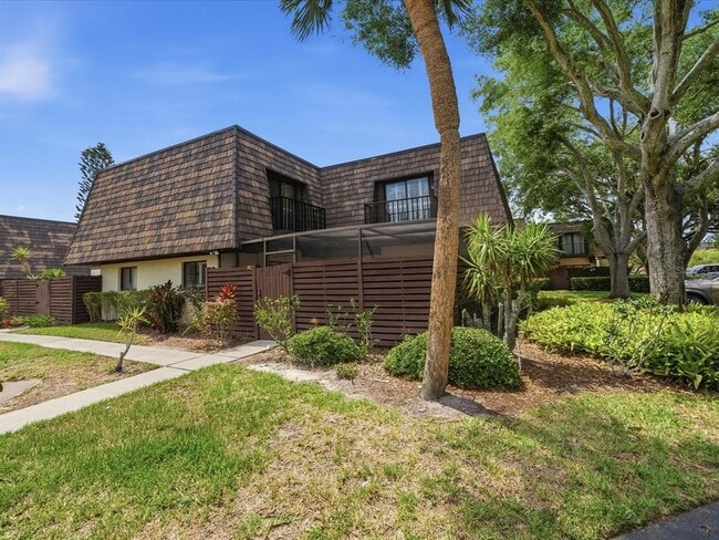Photo - 15338 E Pond Woods Dr Unit 15338