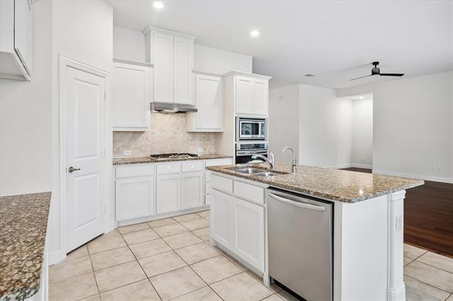 2949 Open Range Dr