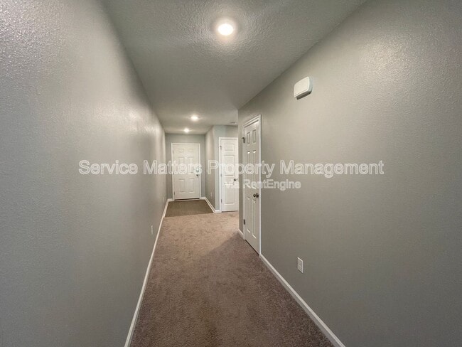 Photo - 4328 Jitterbug St