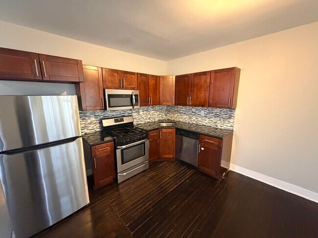 Photo - 45 S Pine Ave Unidad Floor 2