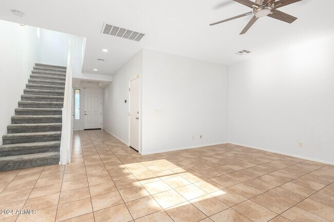 Photo - 15315 W Wethersfield Rd