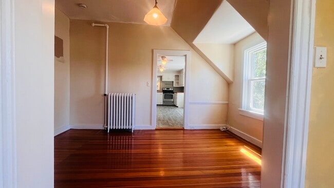 Photo - 61 Almy St Unidad 2