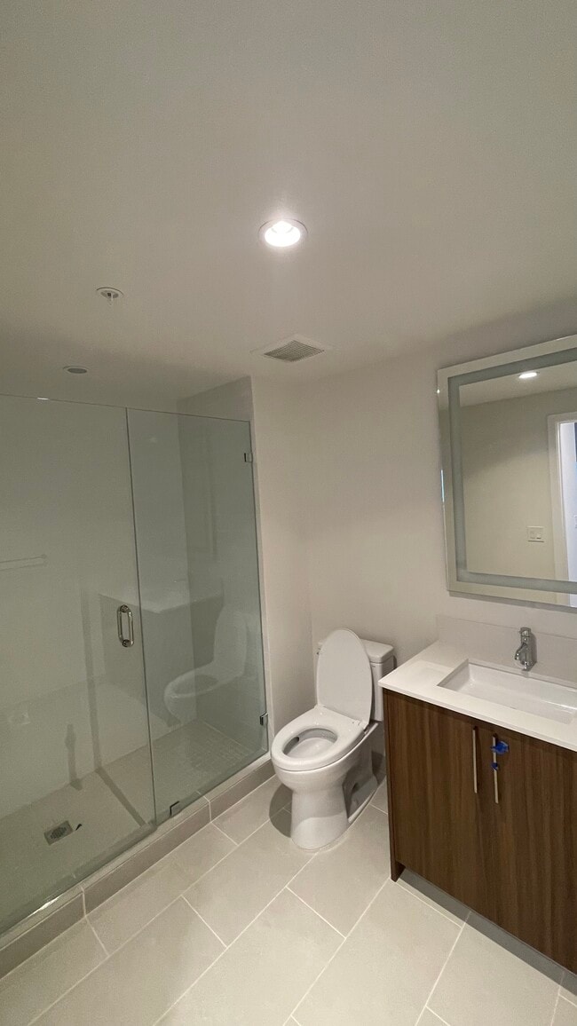 Photo - 341 SW 18th Rd Unit B3