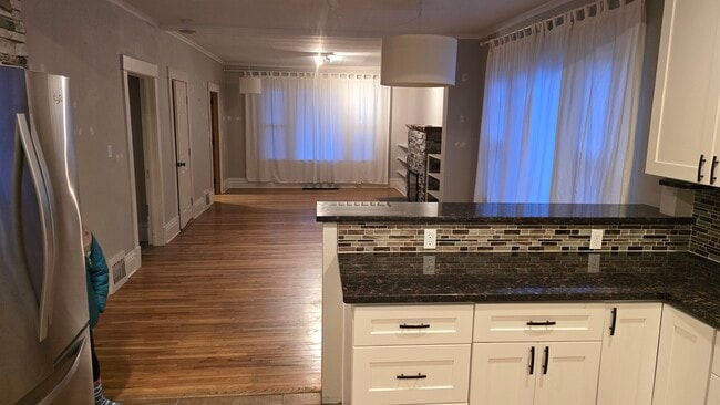 Photo - 826 S Ivory St Unit Downstairs