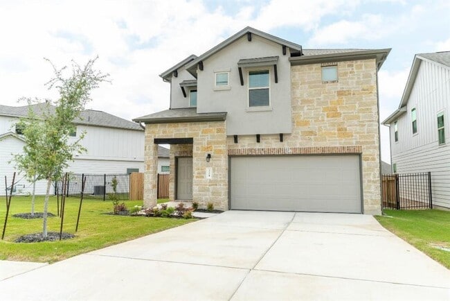 Building Photo - 324 Rend Dr Rental