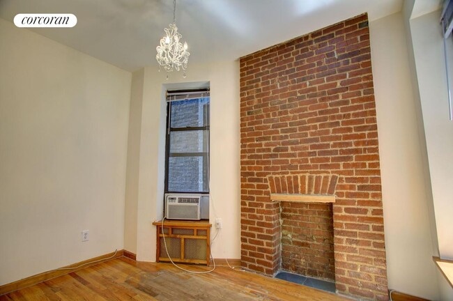 Photo - 139 W 83rd St