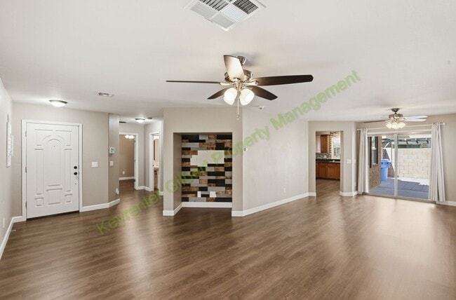 Photo - Beautiful Lyons Gate Home – 3 Bedroom + Office in Prime Gilbert Location!