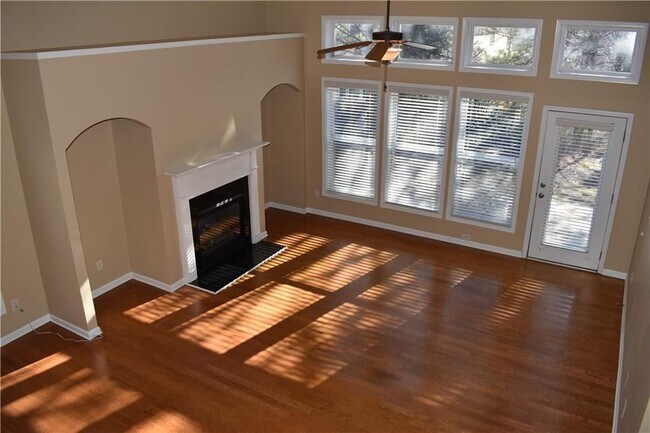 Photo - 2320 Harvest Ridge Cir NE