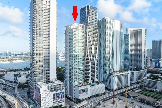 Building Photo - 1040 Biscayne Blvd Unit 3908 Rental