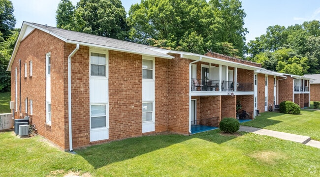 Photo - Woodbridge Condominiums