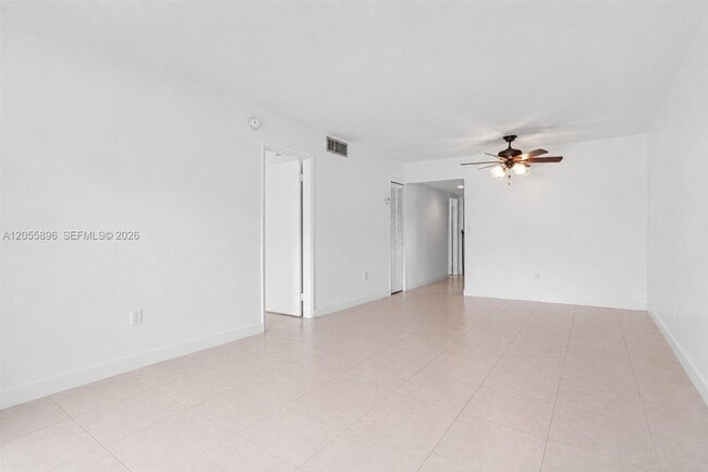 Photo - 1740 Jefferson Ave Unit 8