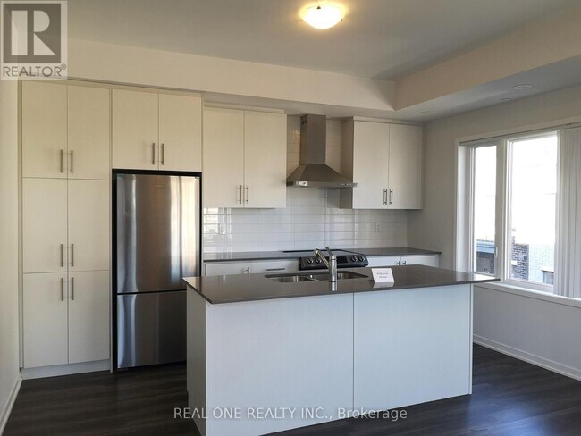 Photo - 30 William Jackson Wy