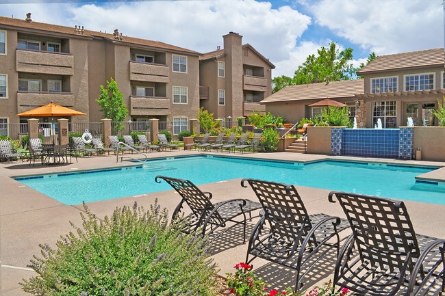 River Walk at Puerta de Corrales Apartments in Albuquerque, NM - River Walk at Puerta de Corrales Rental
