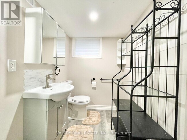 Photo - 52 Glenridge Rd