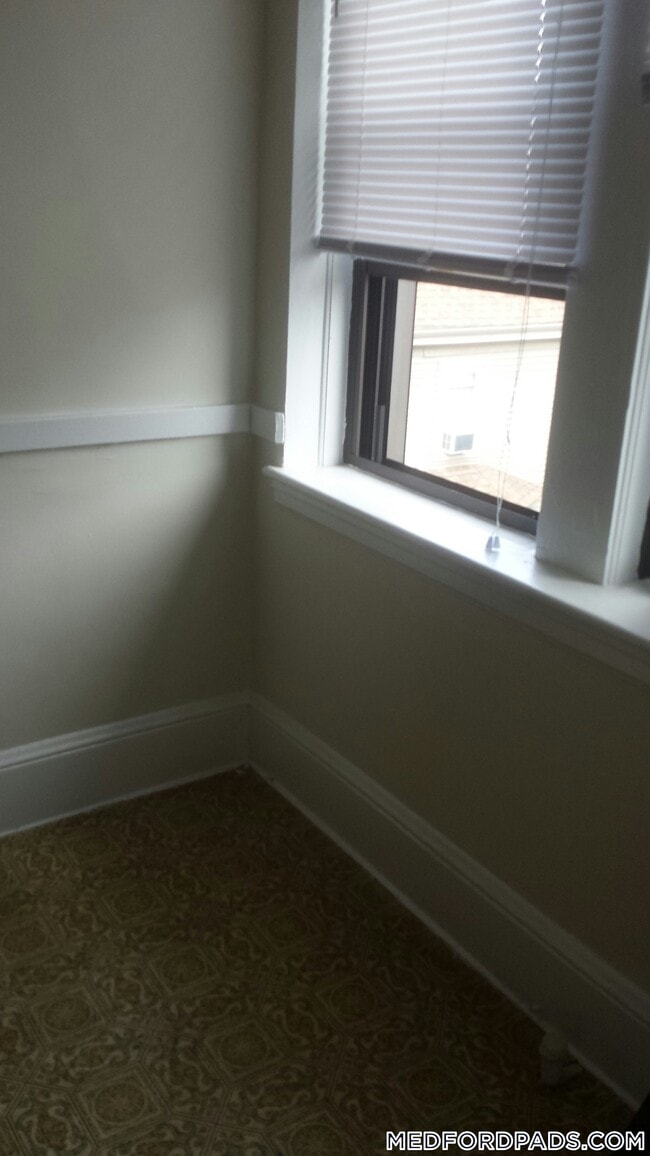 Photo - 63 Fellsway W Unit 3