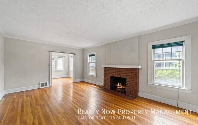 Photo - 5 Bedroom Townhome Unit 2037 Cottage Grove