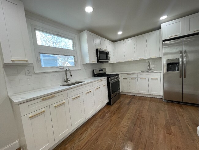 Photo - 2724 Summit Terrace