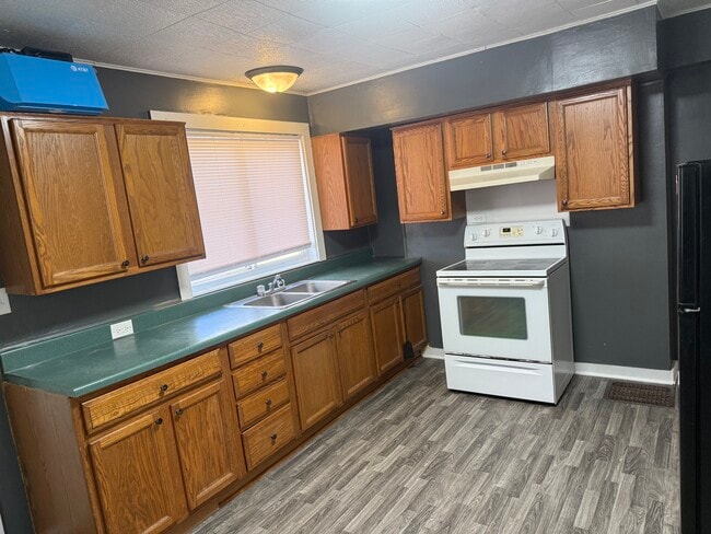 Photo - 518 E Vaile Ave Apartamentos