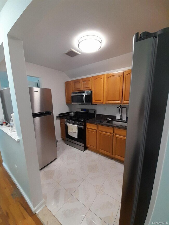 Photo - 176-34 133rd Ave