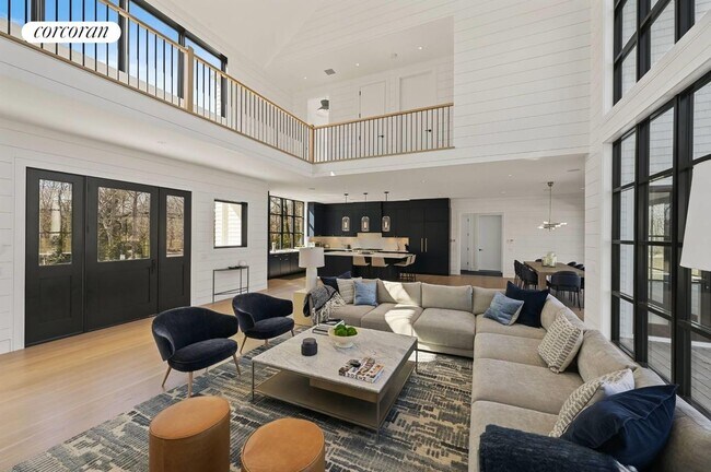 Photo - 261 Toppings Path