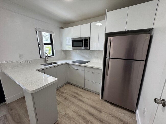 Photo - 1971 NW 2nd Ct Unit 4