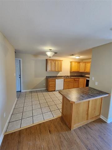 Photo - 704 S Dewey Ave