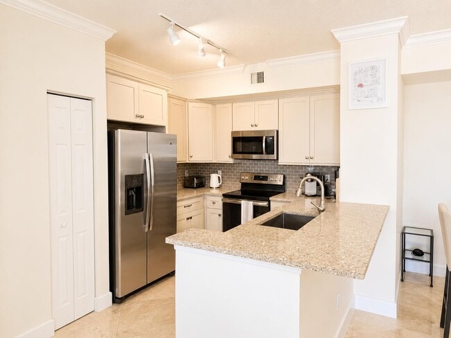 Photo - 651 Okeechobee Blvd Unit 1004