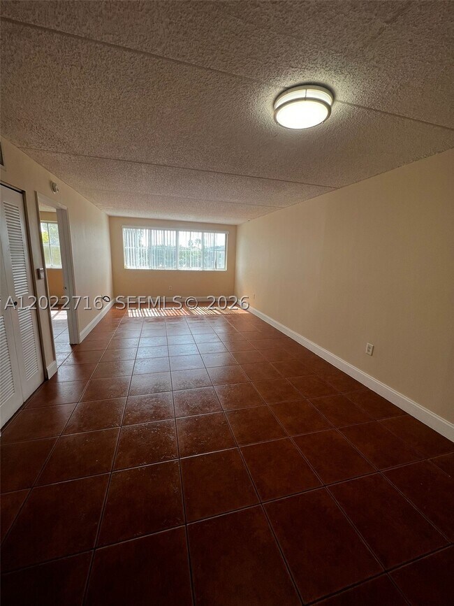 Photo - 6195 NW 186th St Unit 301