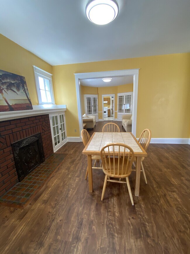 44 N 10th St Unit 1