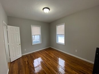 Photo - 25 Business St Unit 1