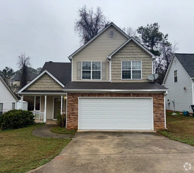 Building Photo - Open, Updated 3 Bed/2.5 Bath Home in Jones...