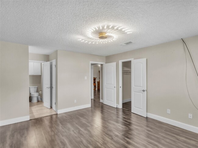 Photo - 7044 S Dairy Ashford Rd