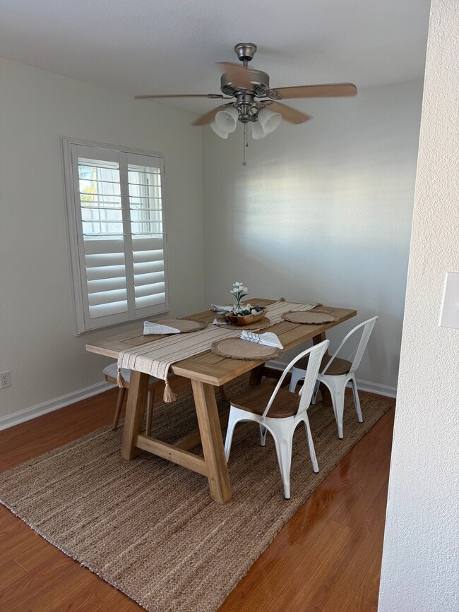 Photo - 4984 Beach Dr SE Unit B