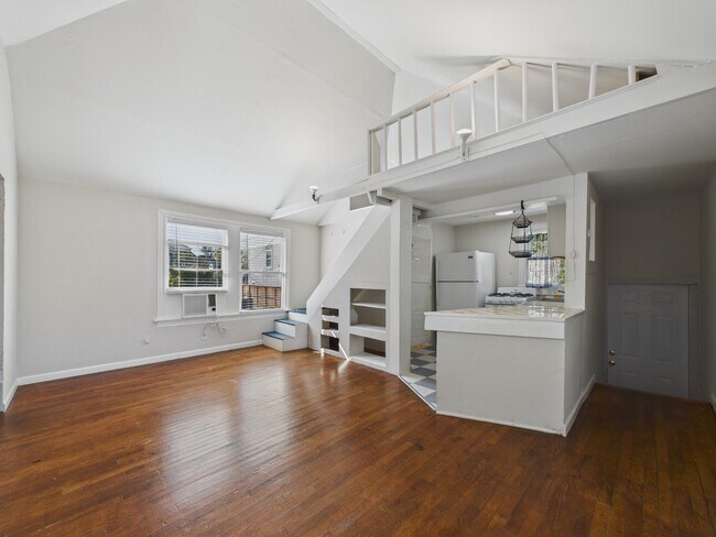 Photo - 1920 Richmond Ave. Unit 17