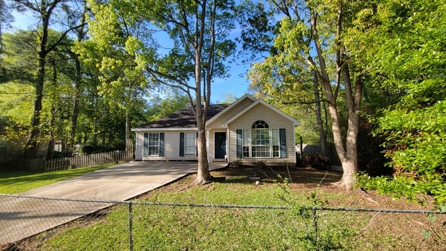 Photo - 1317 Jasmine St