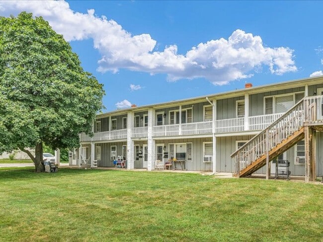 Peirce Avenue Apartments