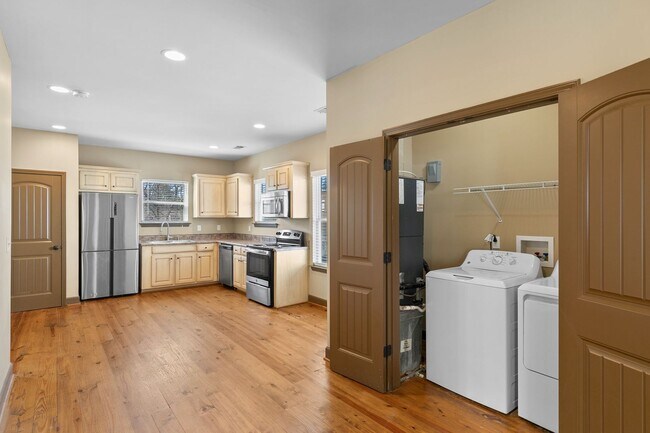 Photo - Phelan Flats