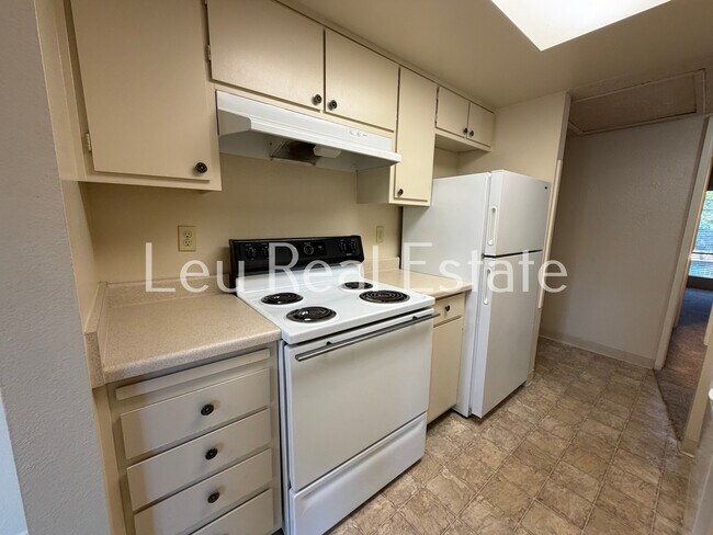 Photo - 1009 Fulton Ave Unidad 120