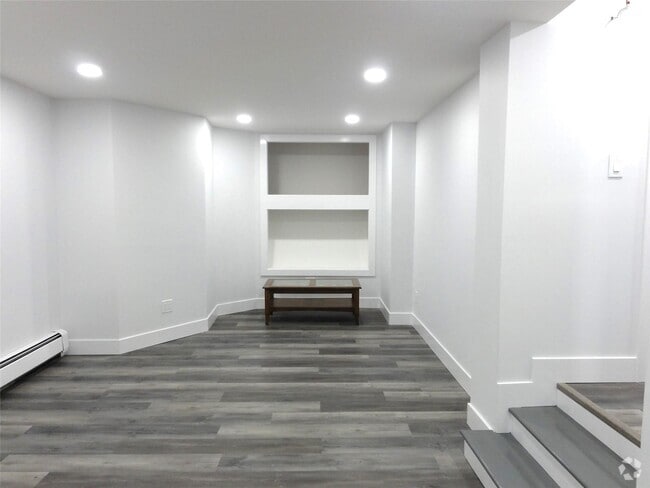 Building Photo - 45 Gordon Ave Rental