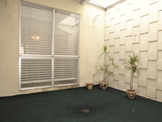 Photo - Beautiful 2 Bedroom Ground Floor Condo in Laguna Woods!