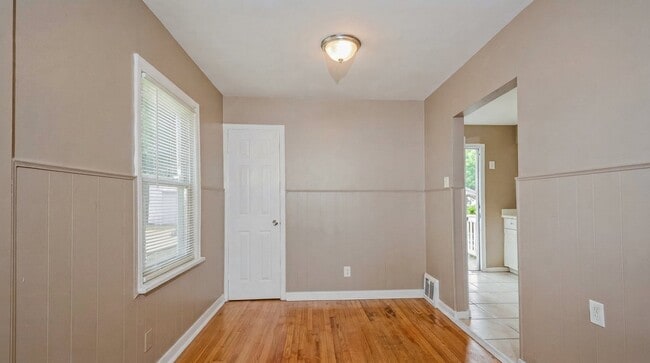 46 Grether Ave