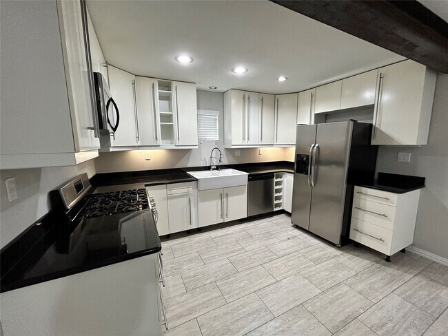 Photo - 219 Marshall St Unit 104